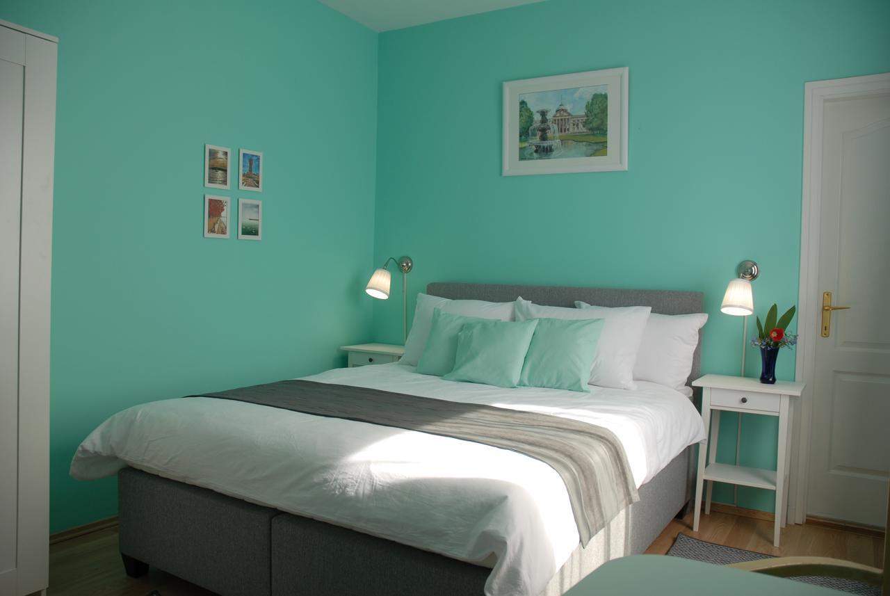 Joy Guesthouse Siófok Eksteriør billede