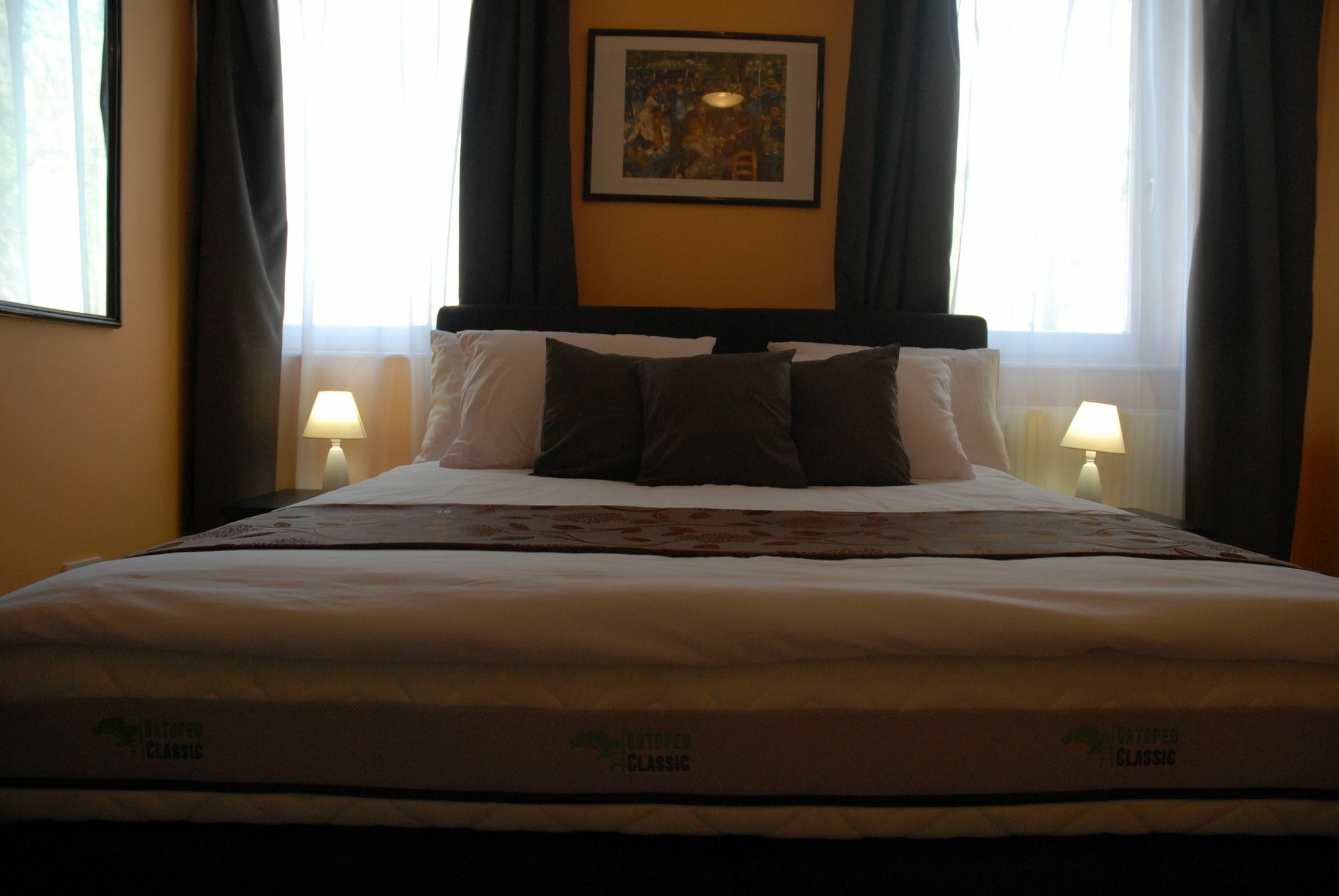 Joy Guesthouse Siófok Eksteriør billede